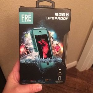 iPhone 5/5S/SE Fre Lifeproof case